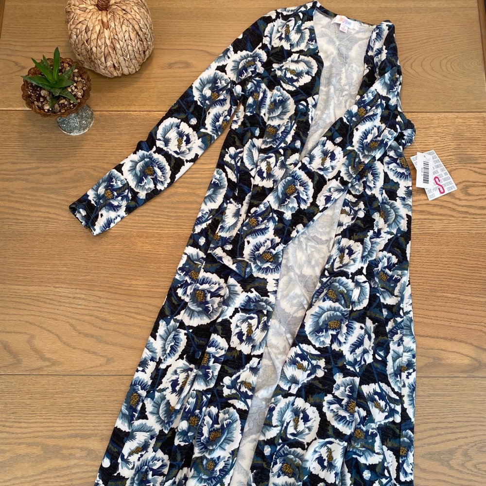 LuLaRoe ‘Sarah’ Cardigan